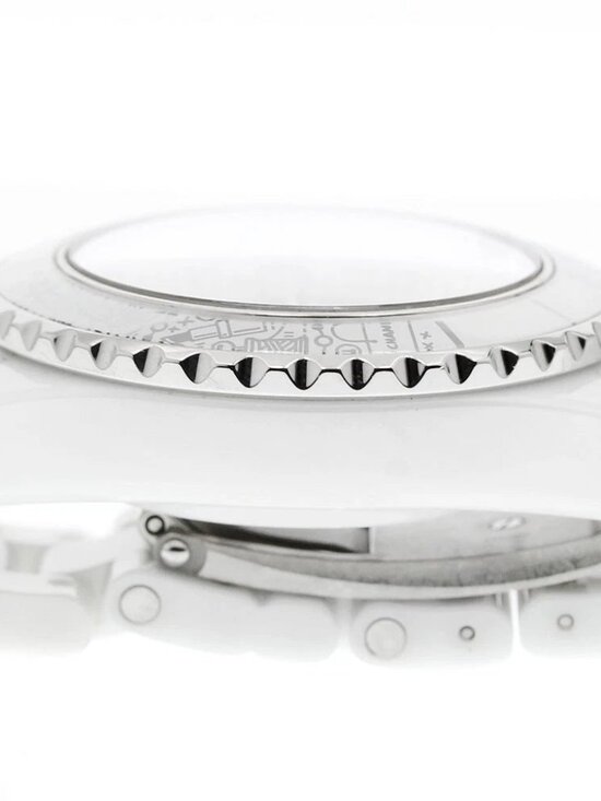 CHANEL J12 white ceramic H6477 12P diamond 20YEARS Quartz Ladies Watch_946944 main image 4